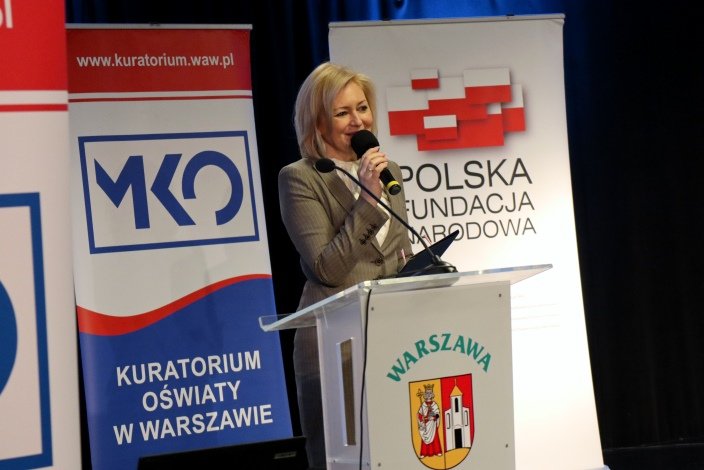 Konferencja podsumowująca akcję Paczka na Kresy [09.03.2020] - zdjęcie #1 - eOstroleka.pl