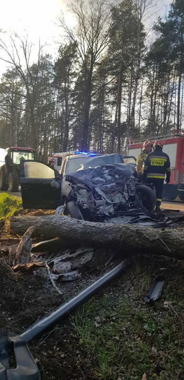 Dwa groźne wypadki na lokalnych drogach. Poszkodowane trzy osoby [11.03.2020] - zdjęcie #5 - eOstroleka.pl