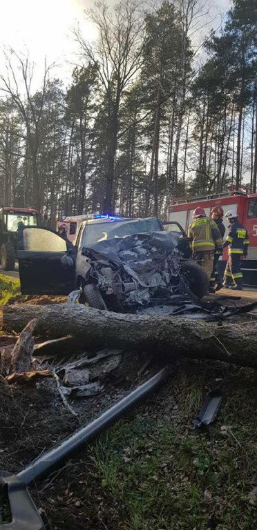 Dwa groźne wypadki na lokalnych drogach. Poszkodowane trzy osoby [11.03.2020] - zdjęcie #6 - eOstroleka.pl