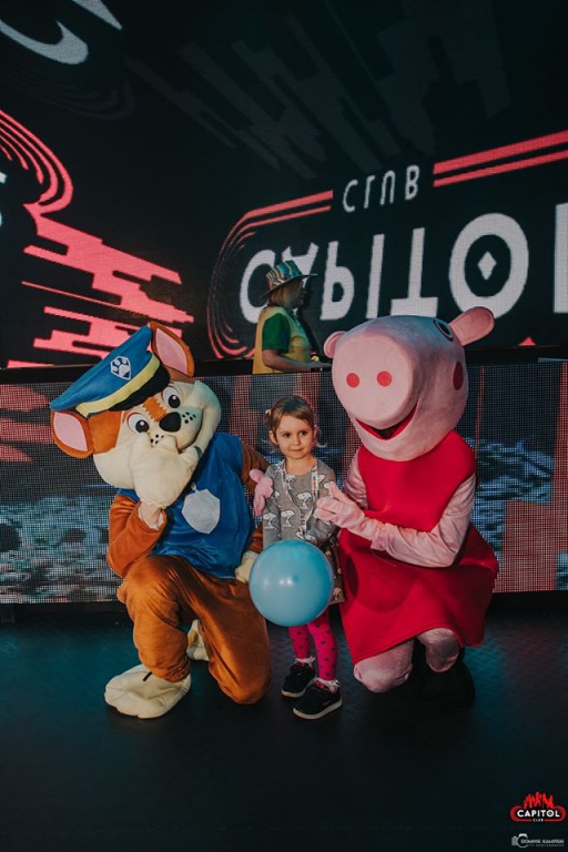 Club Capitol na jeden dzień zmienił swoje oblicze. Było rewelacyjne [08.03.2020] - zdjęcie #286 - eOstroleka.pl