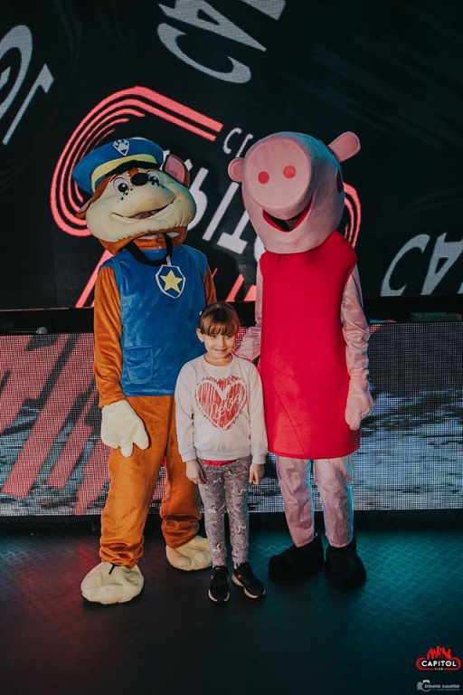 Club Capitol na jeden dzień zmienił swoje oblicze. Było rewelacyjne [08.03.2020] - zdjęcie #277 - eOstroleka.pl