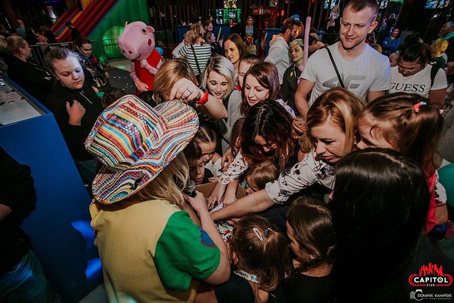 Club Capitol na jeden dzień zmienił swoje oblicze. Było rewelacyjne [08.03.2020] - zdjęcie #302 - eOstroleka.pl