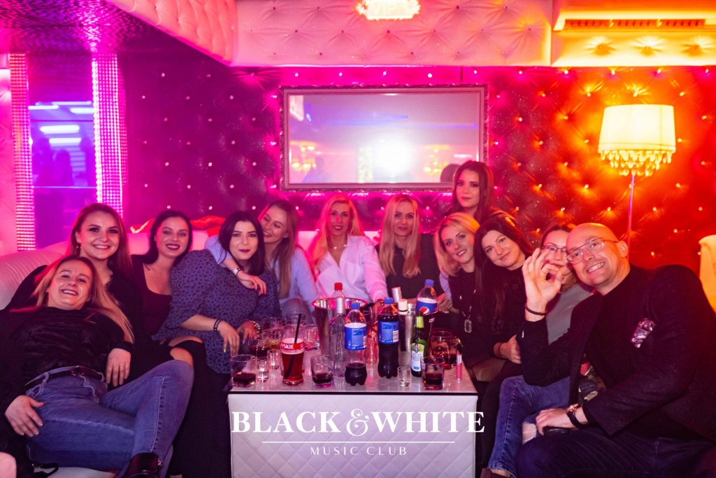 Dzień Kobiet w Clubie Black&White. Powspominajmy! [07.03.2020] - zdjęcie #29 - eOstroleka.pl