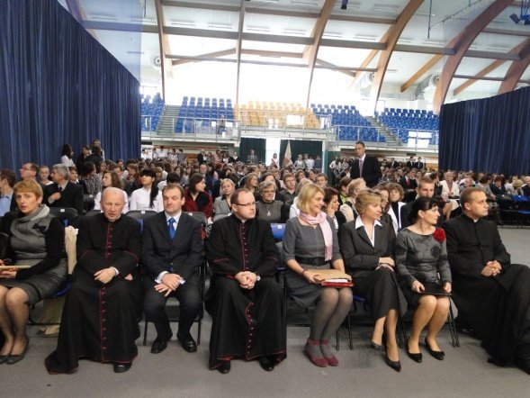 Dzień Edukacji Narodowej w I LO (13.10.2010) - zdjęcie #23 - eOstroleka.pl