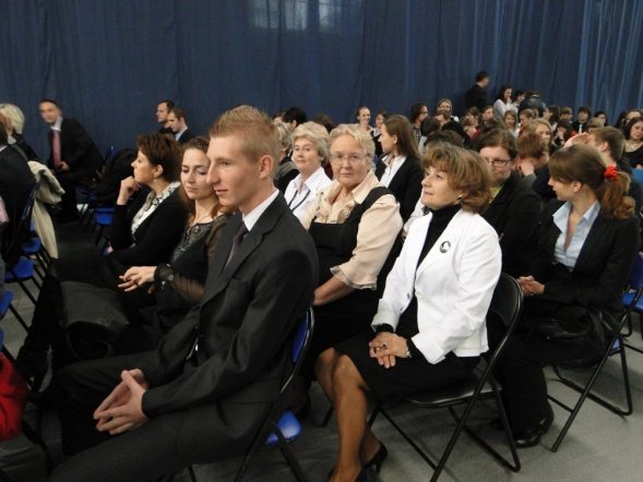 Dzień Edukacji Narodowej w I LO (13.10.2010) - zdjęcie #22 - eOstroleka.pl