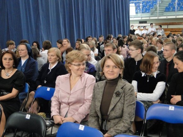 Dzień Edukacji Narodowej w I LO (13.10.2010) - zdjęcie #21 - eOstroleka.pl