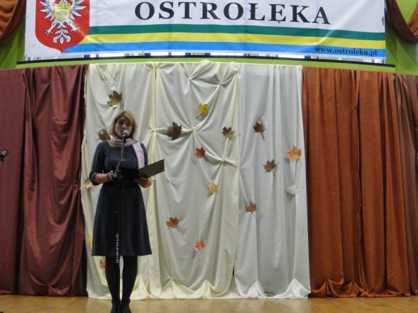 Dzień Edukacji Narodowej w I LO (13.10.2010) - zdjęcie #2 - eOstroleka.pl