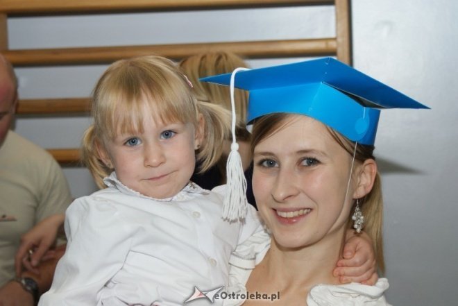 Ślubowanie na przedszkolaka w Przedszkolu Miejskim nr 7 - zdjęcie #43 - eOstroleka.pl