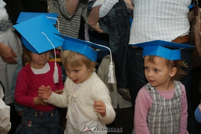 Ślubowanie na przedszkolaka w Przedszkolu Miejskim nr 7 - zdjęcie #24 - eOstroleka.pl