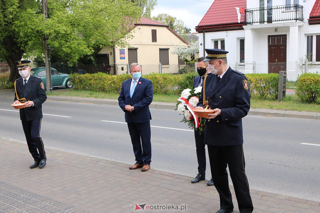 Skromne obchody Święta Konstytucji 3 Maja w Ostrołęce [03.05.2020] - zdjęcie #7 - eOstroleka.pl