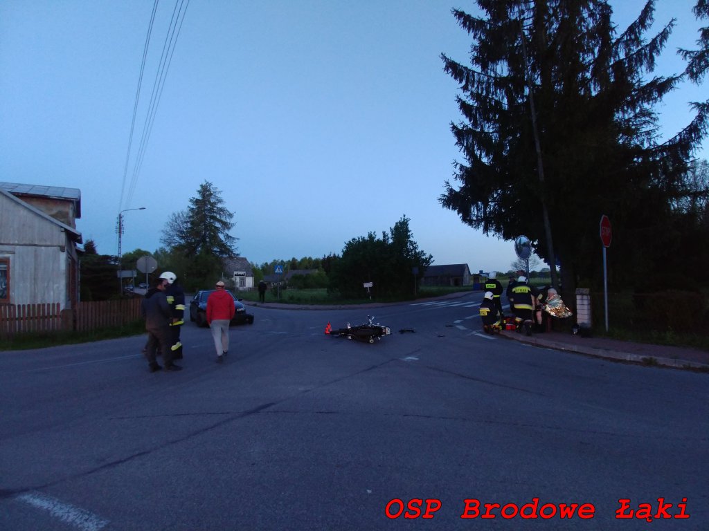 Zderzenie osobówki z motocyklem pod Baranowem [24.05.2020] - zdjęcie #7 - eOstroleka.pl