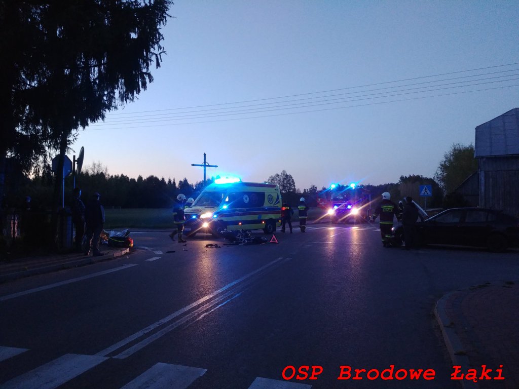Zderzenie osobówki z motocyklem pod Baranowem [24.05.2020] - zdjęcie #11 - eOstroleka.pl