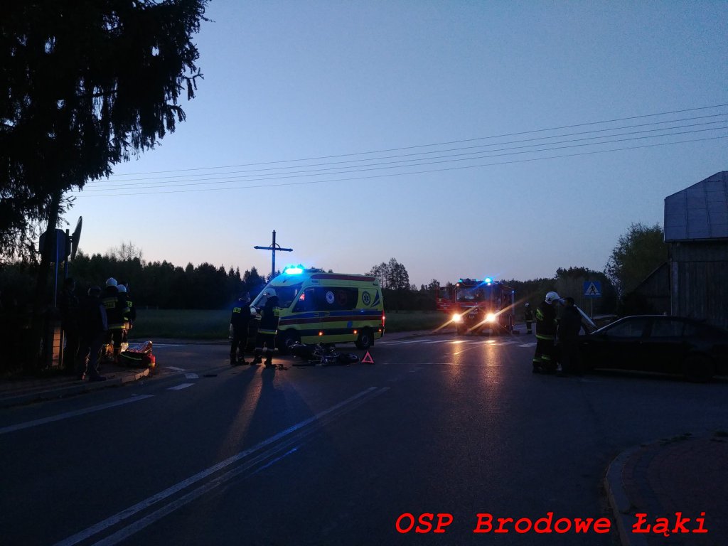 Zderzenie osobówki z motocyklem pod Baranowem [24.05.2020] - zdjęcie #1 - eOstroleka.pl