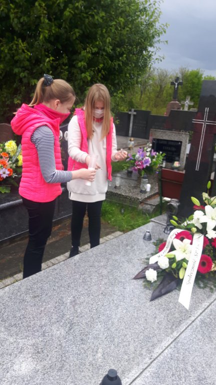 Od 15 lat patronuje ostrołęckiej „piątce”. Dziś ważna rocznica związana z Zofią Niedziałkowską [25.05.2020] - zdjęcie #6 - eOstroleka.pl