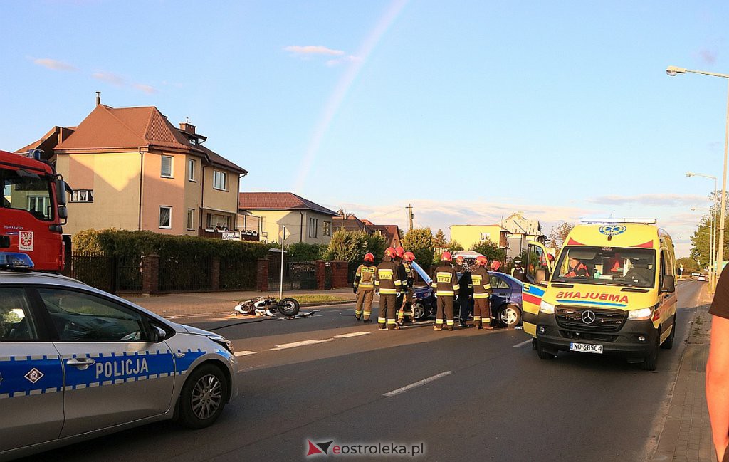 Poważny wypadek na 11 Listopada. Ciężko ranny motocyklista trafił do szpitala [26.05.2020] - zdjęcie #4 - eOstroleka.pl