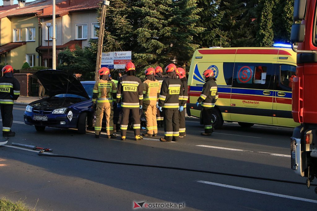 Poważny wypadek na 11 Listopada. Ciężko ranny motocyklista trafił do szpitala [26.05.2020] - zdjęcie #29 - eOstroleka.pl