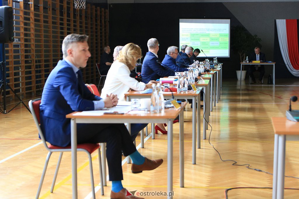 XXVIII sesja Rady Miasta Ostrołęki [28.05.2020] - zdjęcie #5 - eOstroleka.pl