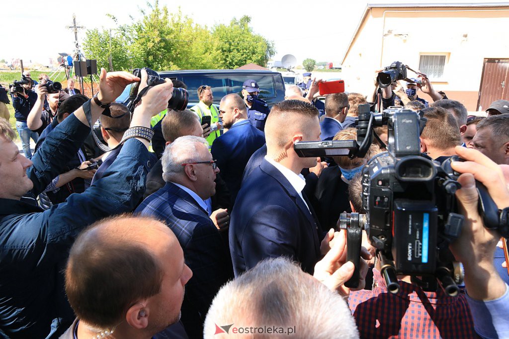 Prezydent RP Andrzej Duda z wizytą w Tyszkach Nadborach [02.06.2020] - zdjęcie #23 - eOstroleka.pl