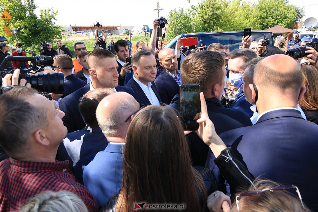 Prezydent RP Andrzej Duda z wizytą w Tyszkach Nadborach [02.06.2020] - zdjęcie #12 - eOstroleka.pl