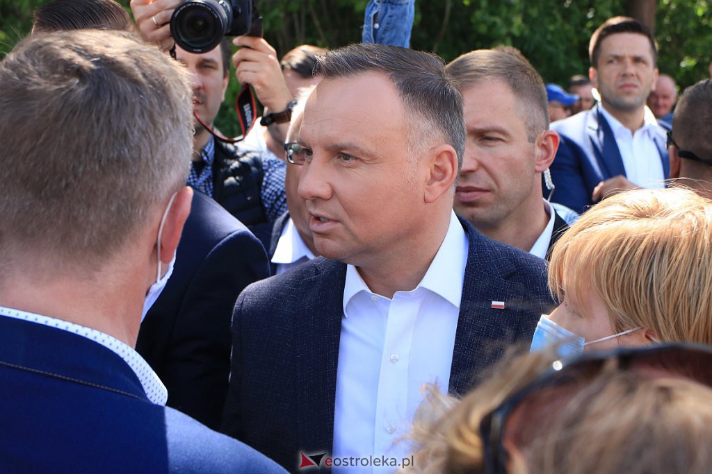 Prezydent RP Andrzej Duda z wizytą w Tyszkach Nadborach [02.06.2020] - zdjęcie #10 - eOstroleka.pl