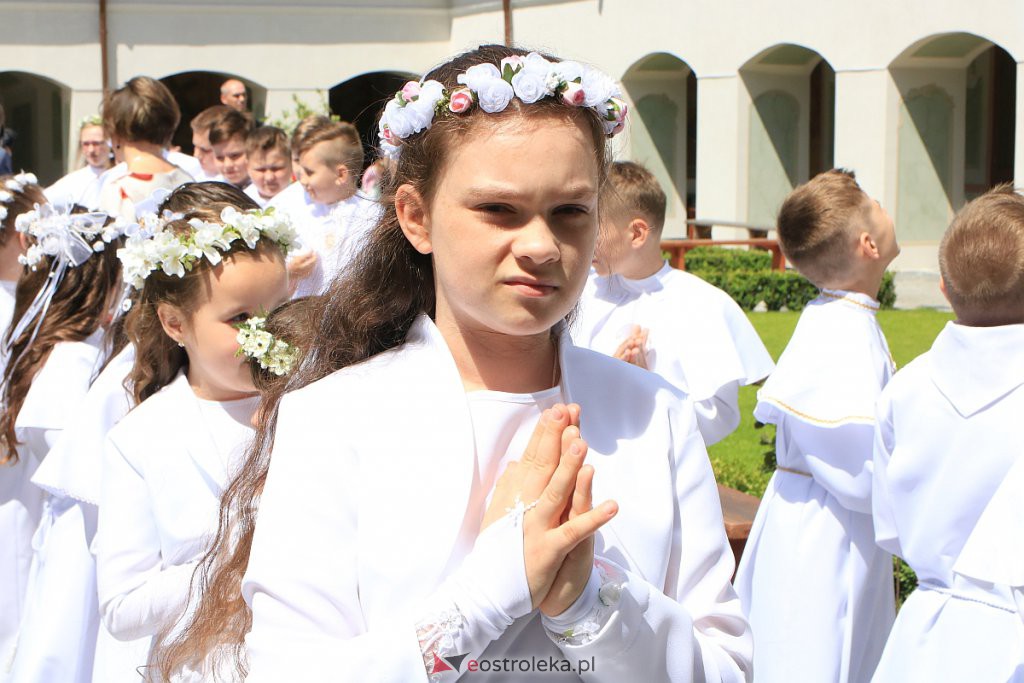 I Komunia św. w sanktuarium pw. św. Antoniego Padewskiego [06.06.2020] - zdjęcie #13 - eOstroleka.pl