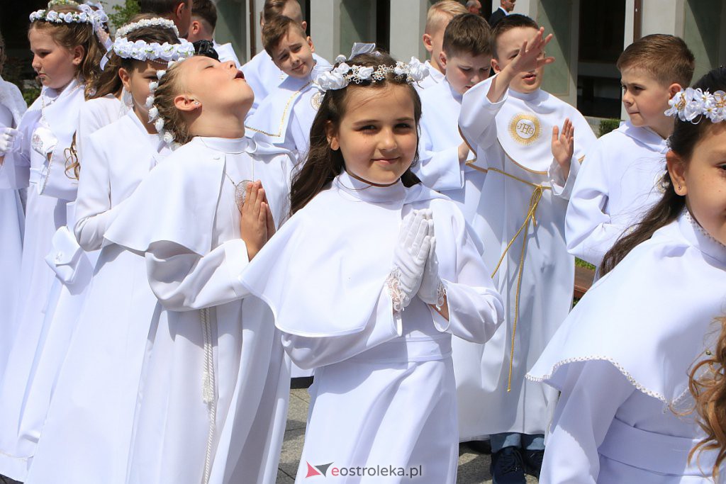 I Komunia św. w sanktuarium pw. św. Antoniego Padewskiego [06.06.2020] - zdjęcie #10 - eOstroleka.pl