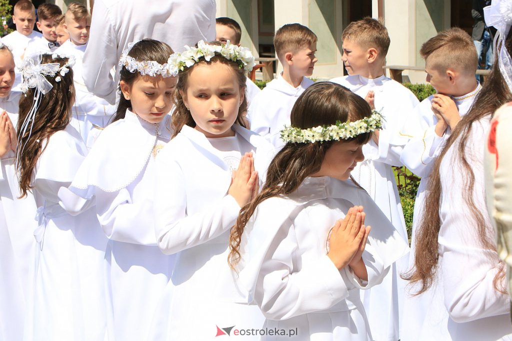 I Komunia św. w sanktuarium pw. św. Antoniego Padewskiego [06.06.2020] - zdjęcie #15 - eOstroleka.pl