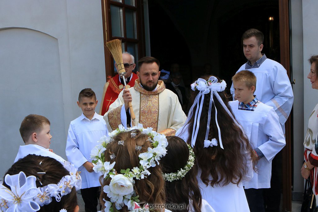 I Komunia św. w sanktuarium pw. św. Antoniego Padewskiego [06.06.2020] - zdjęcie #22 - eOstroleka.pl