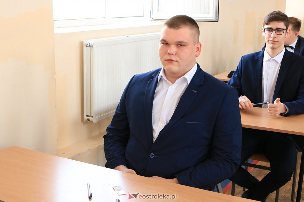 Matury 2020: Pierwszy dzień egzaminów i zmagania z językiem polskim [08.06.2020] - zdjęcie #11 - eOstroleka.pl