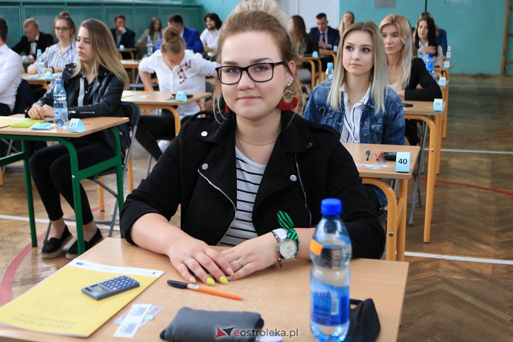 Matura 2020: Dziś egzamin dojrzałości z matematyki [09.06.2020] - zdjęcie #33 - eOstroleka.pl