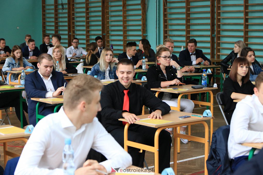 Matura 2020: Dziś egzamin dojrzałości z matematyki [09.06.2020] - zdjęcie #77 - eOstroleka.pl