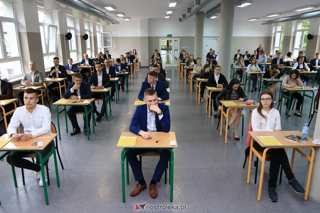 Matura 2020: Dziś egzamin dojrzałości z matematyki [09.06.2020] - zdjęcie #78 - eOstroleka.pl