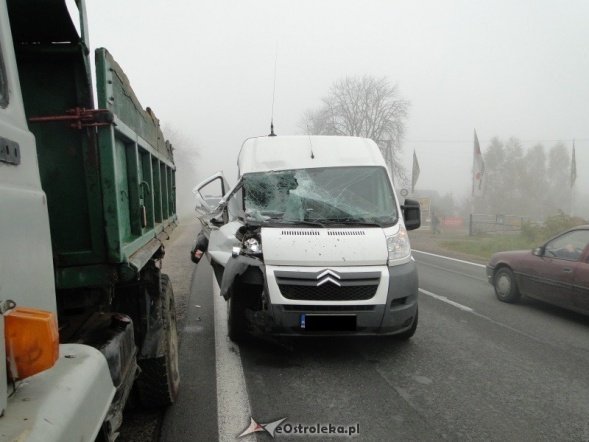 Wypadek na Warszawskiej (20.10.2010) - zdjęcie #7 - eOstroleka.pl