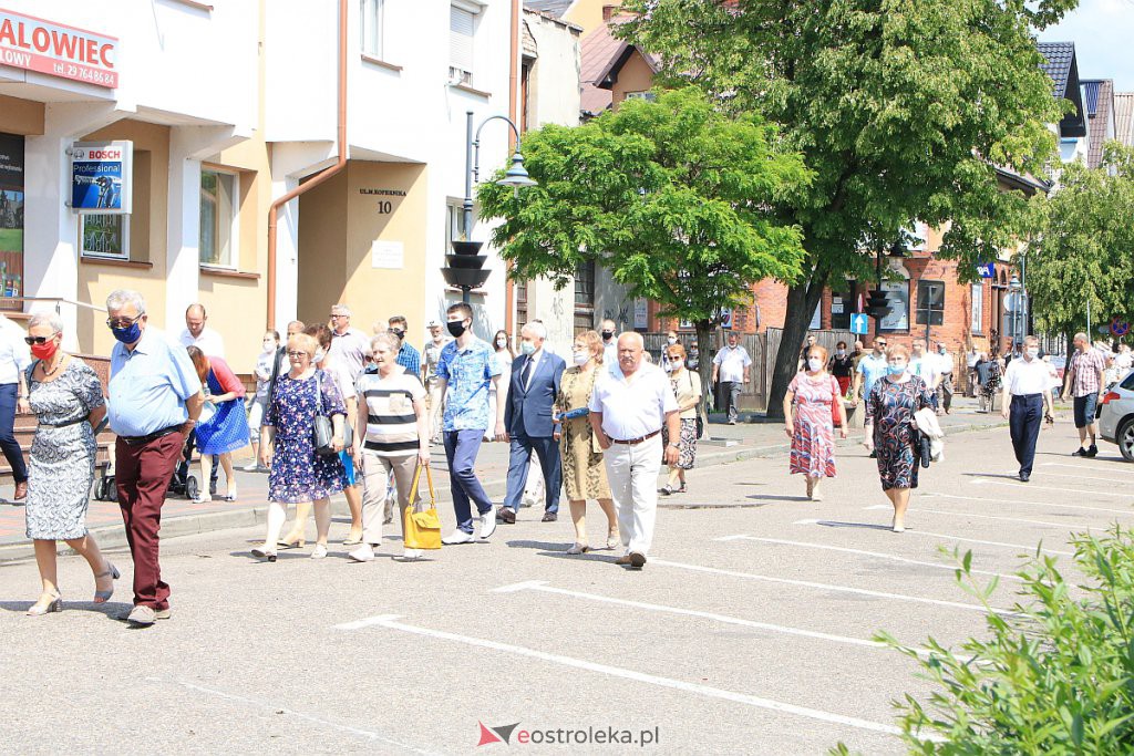 Boże Ciało 2020: Procesja z sanktuarium pw. św. Antoniego Padewskiego w Ostrołęce - zdjęcie #147 - eOstroleka.pl