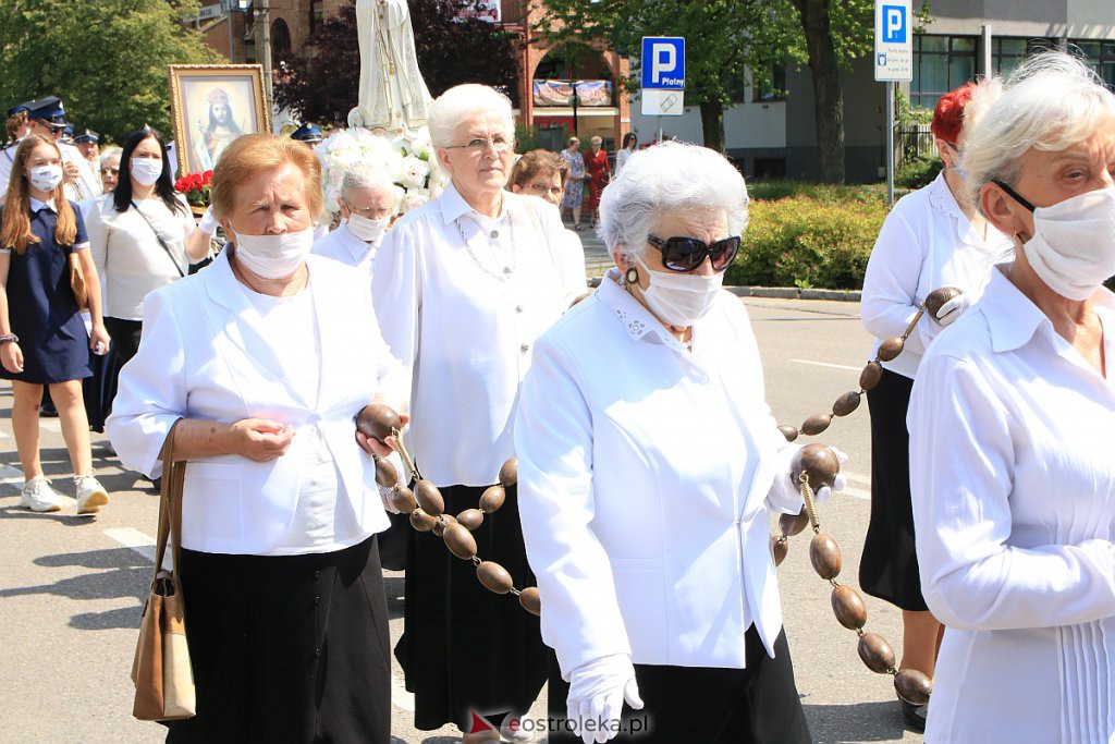 Boże Ciało 2020: Procesja z sanktuarium pw. św. Antoniego Padewskiego w Ostrołęce - zdjęcie #134 - eOstroleka.pl