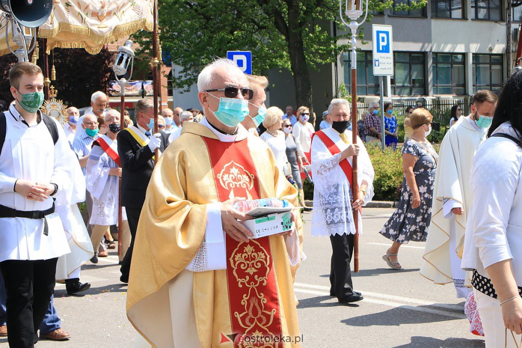 Boże Ciało 2020: Procesja z sanktuarium pw. św. Antoniego Padewskiego w Ostrołęce - zdjęcie #119 - eOstroleka.pl