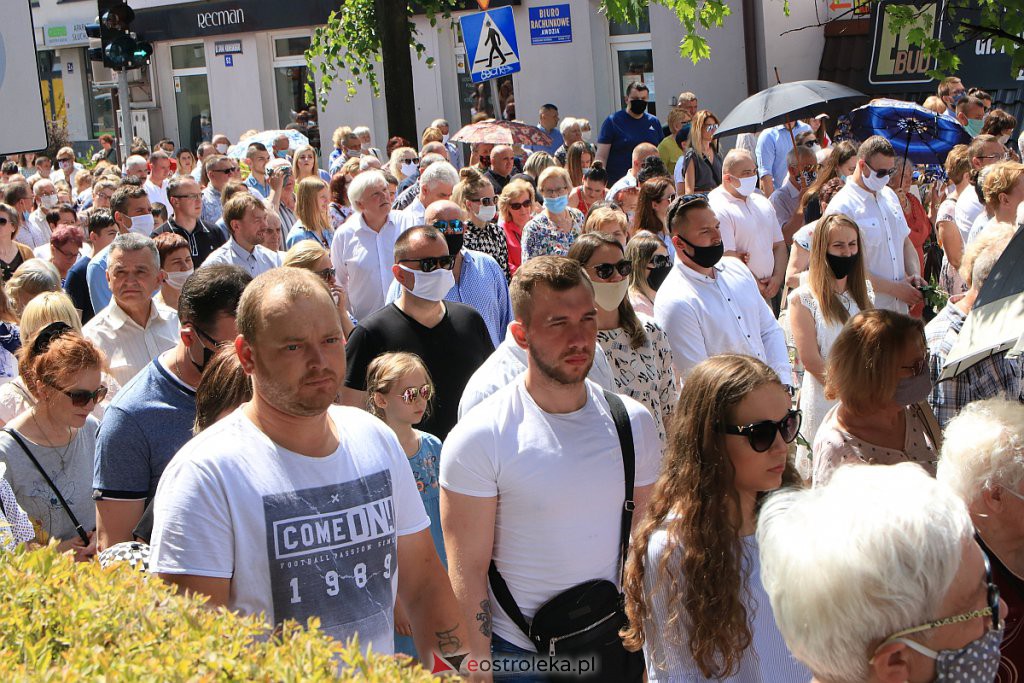 Boże Ciało 2020: Procesja z sanktuarium pw. św. Antoniego Padewskiego w Ostrołęce - zdjęcie #23 - eOstroleka.pl