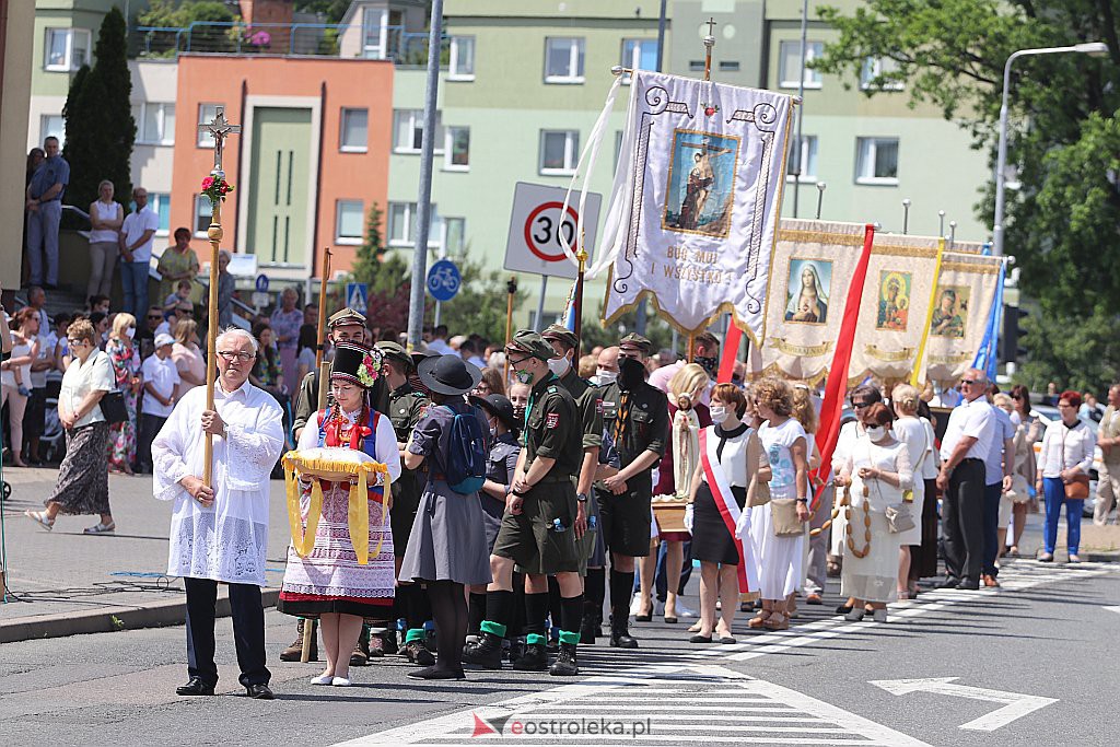 Boże Ciało 2020: Procesja z parafii św. Franciszka z Asyżu w Ostrołęce - zdjęcie #89 - eOstroleka.pl