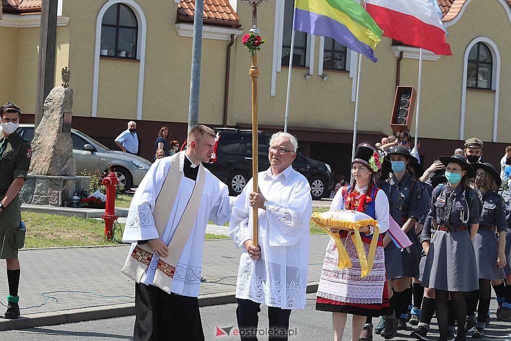 Boże Ciało 2020: Procesja z parafii św. Franciszka z Asyżu w Ostrołęce - zdjęcie #85 - eOstroleka.pl
