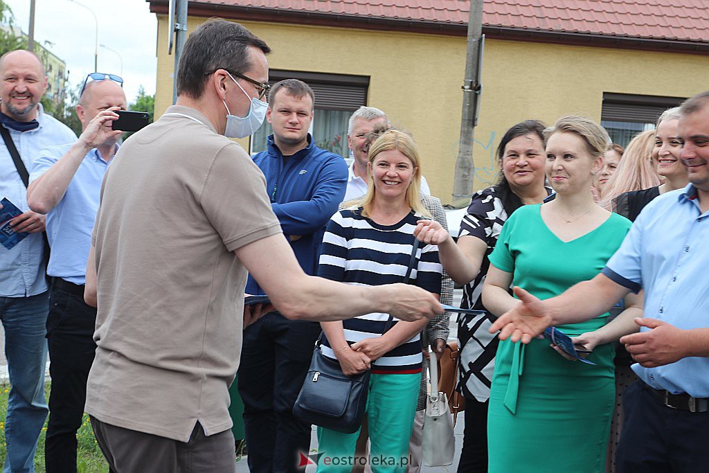 Premier Mateusz Morawiecki z wizytą w Ostrołęce [13.06.2020] - zdjęcie #8 - eOstroleka.pl