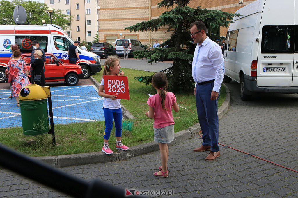 Premier Mateusz Morawiecki z wizytą w Ostrołęce [13.06.2020] - zdjęcie #60 - eOstroleka.pl