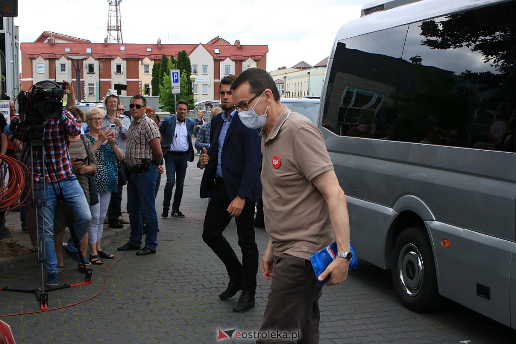 Premier Mateusz Morawiecki z wizytą w Ostrołęce [13.06.2020] - zdjęcie #56 - eOstroleka.pl