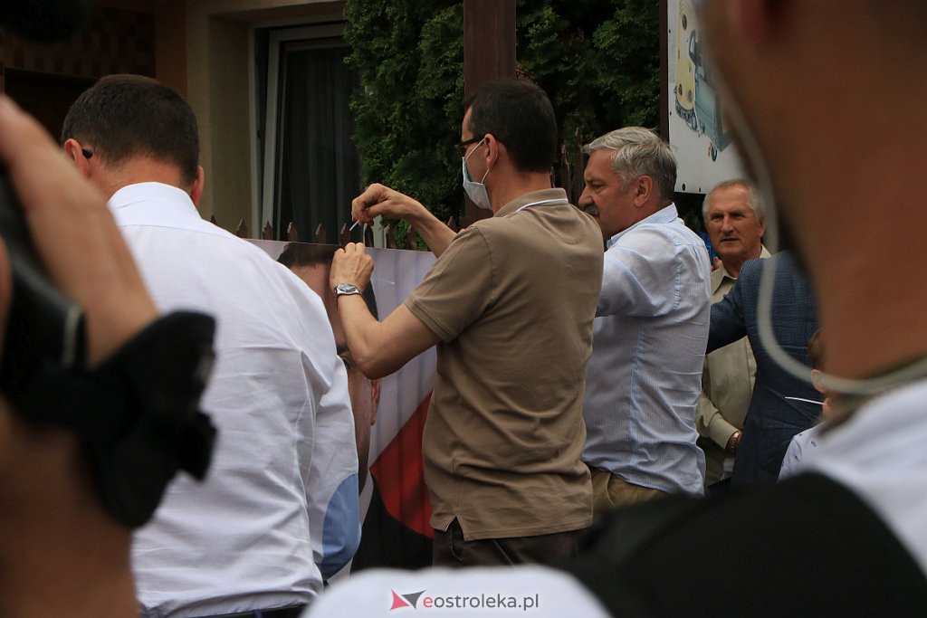 Premier Mateusz Morawiecki z wizytą w Ostrołęce [13.06.2020] - zdjęcie #33 - eOstroleka.pl