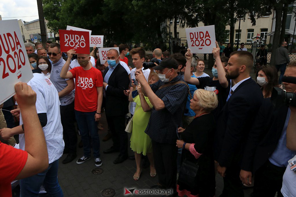 Premier Mateusz Morawiecki z wizytą w Ostrołęce [13.06.2020] - zdjęcie #31 - eOstroleka.pl