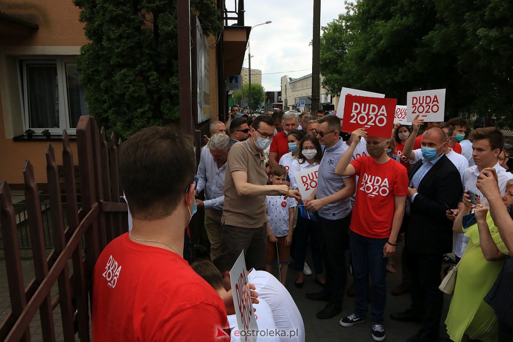 Premier Mateusz Morawiecki z wizytą w Ostrołęce [13.06.2020] - zdjęcie #29 - eOstroleka.pl