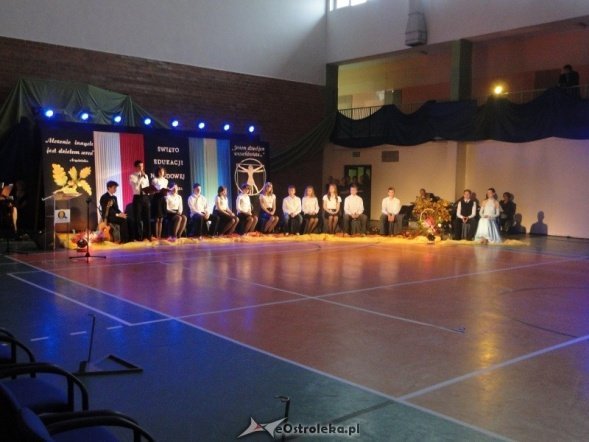 Dzień Edukacji Narodowej (20.10.2010) - zdjęcie #43 - eOstroleka.pl