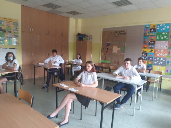 Egzamin ósmoklasisty 2020: Uczniowie zdają dziś język obcy [18.06.2020] - zdjęcie #5 - eOstroleka.pl