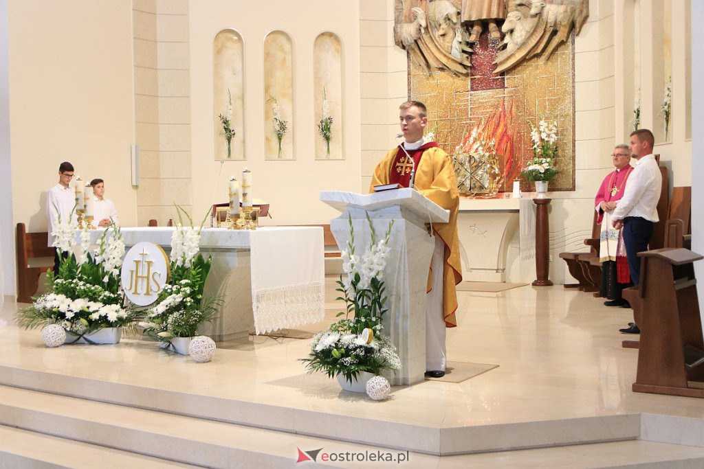 Sakrament I Komunii Świętej w parafii pw. św. Franciszka z Asyżu [20.06.2020] - zdjęcie #43 - eOstroleka.pl