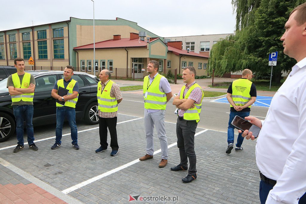 Ulica Blachnickiego oficjalnie odebrana po przebudowie. 585 dni po terminie! [22.06.2020] - zdjęcie #7 - eOstroleka.pl