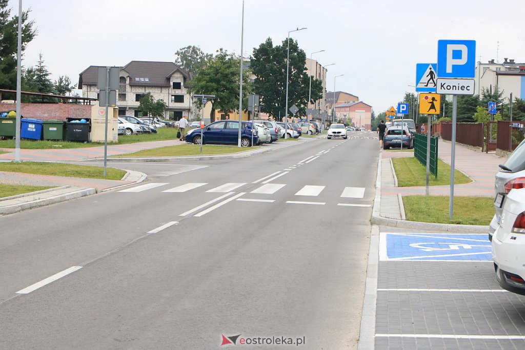 Ulica Blachnickiego oficjalnie odebrana po przebudowie. 585 dni po terminie! [22.06.2020] - zdjęcie #23 - eOstroleka.pl
